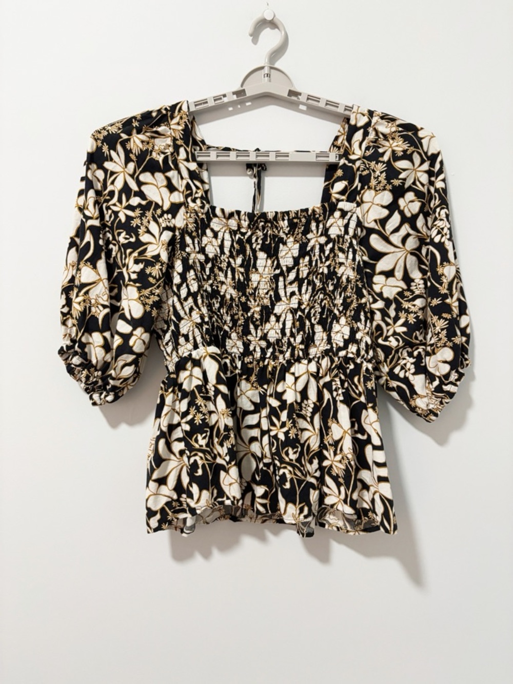 Ava & Viv Black & Cream Floral Smocked Peasant Top Womens Size XXL Cottagecore